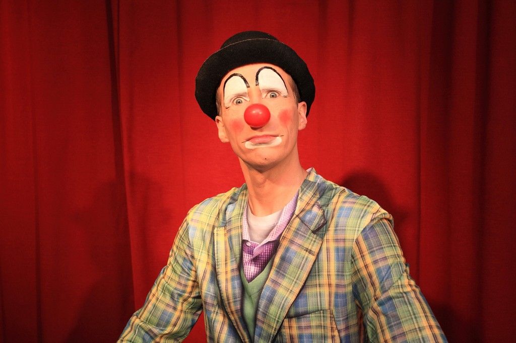 leo doan zambet clown landes spectacle enfants jeune public aquitaine